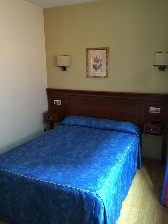 Hostal Tio Pepe II Bembibre  Room photo